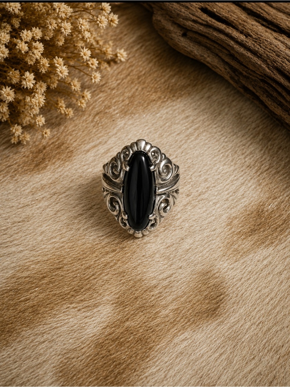 Sterling Silver Black Onyx Vintage  Ring Size 7